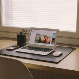 Intelligent Wooden Table thumbnail 1