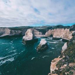 Handcrafted Fresh Pizza thumbnail 1